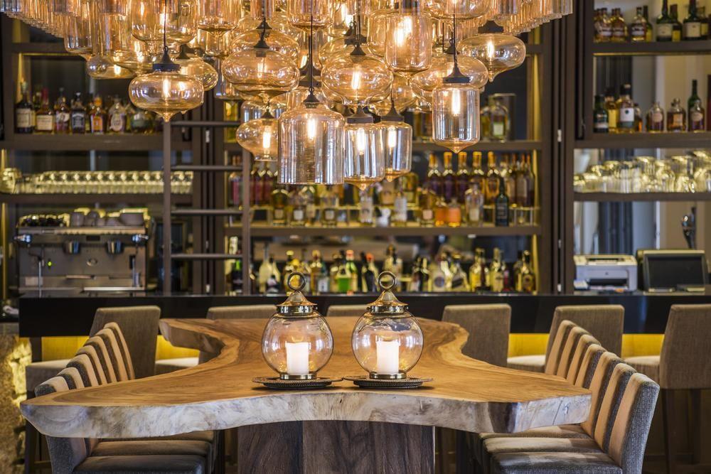 Oasia Resort Sentosa By Far East Hospitality Singapore Exterior photo The bar at the hotel